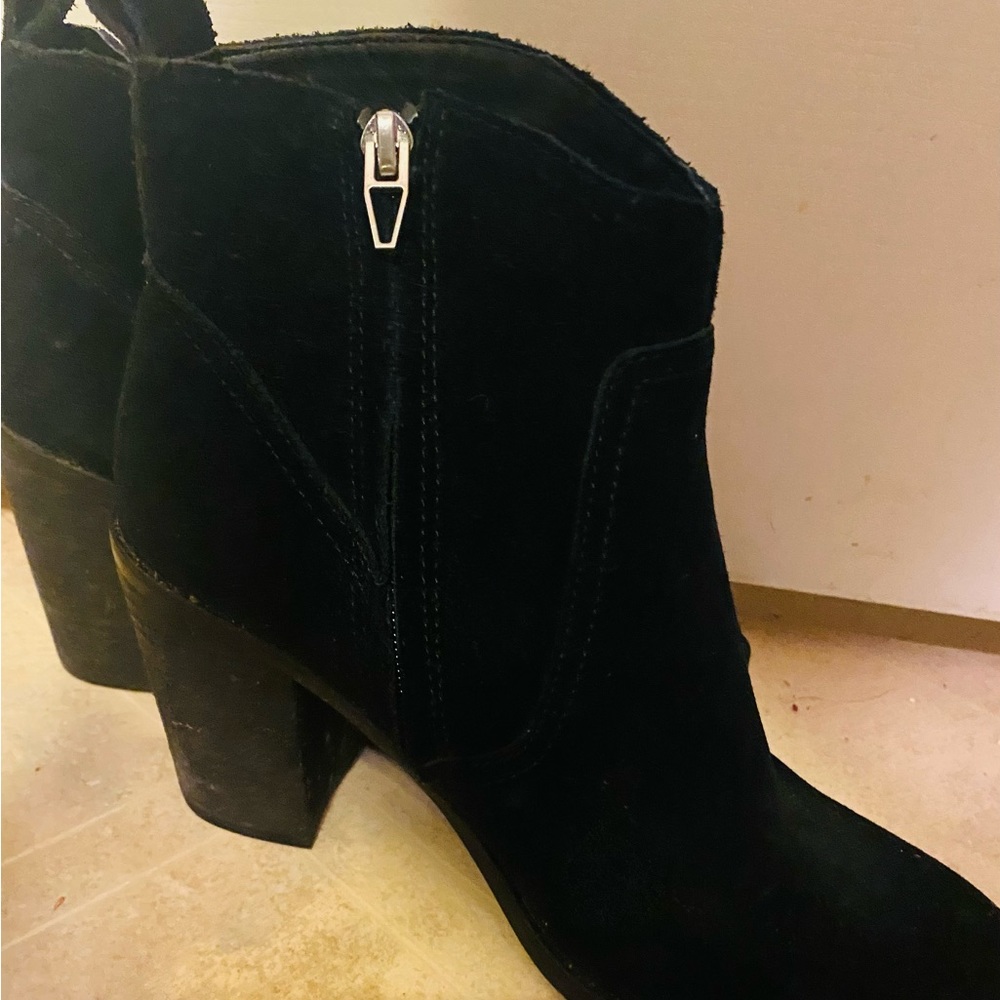 Dolce Vita Western Style Suede Booties